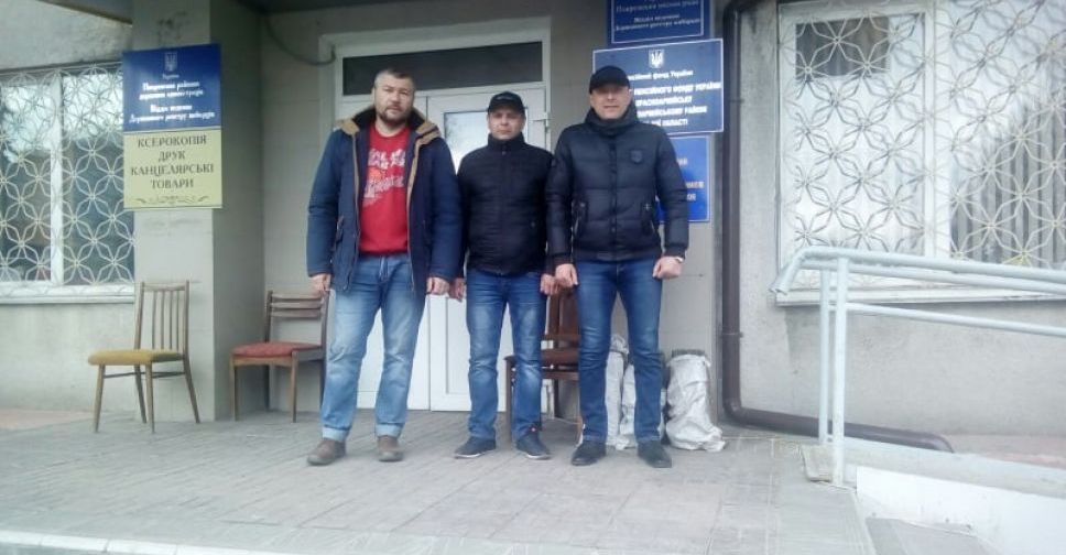 Несмотря на карантин, горняки «Краснолиманской» продолжают акцию протеста в Покровске