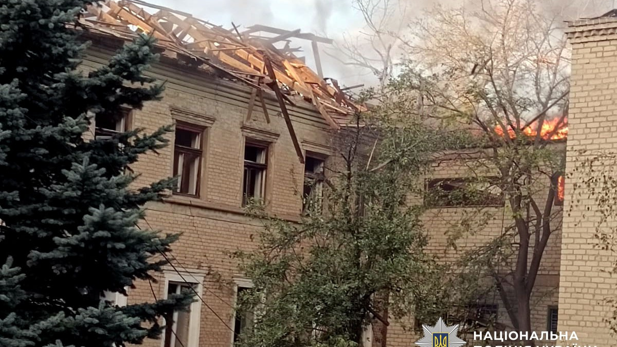 У Добропіллі постраждала лікарня: наслідки ворожих обстрілів Донеччини 26 вересня