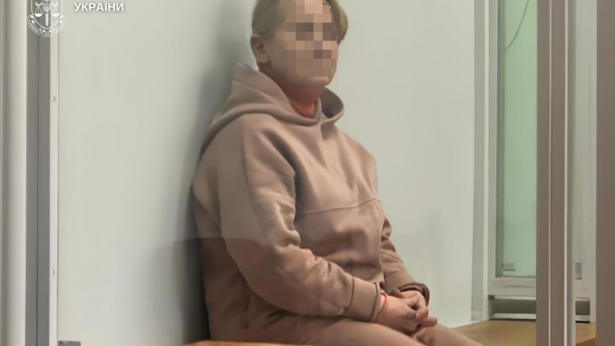 До «довічного» засуджено жінку, яка наводила удари по Покровському району