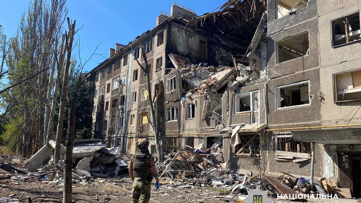 Четверо людей загинули і вісім поранені внаслідок обстрілів Донеччини за добу