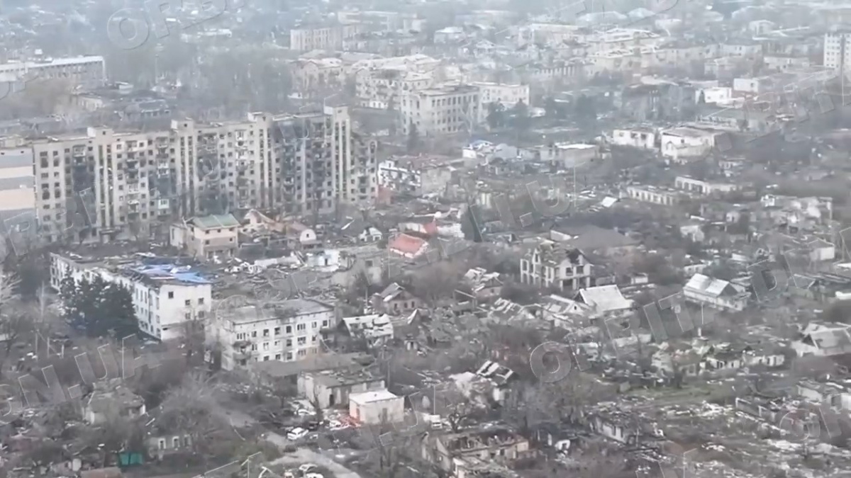 Квартири зруйновані, але життя триває: покровчани шукають нові домівки за сертифікатами