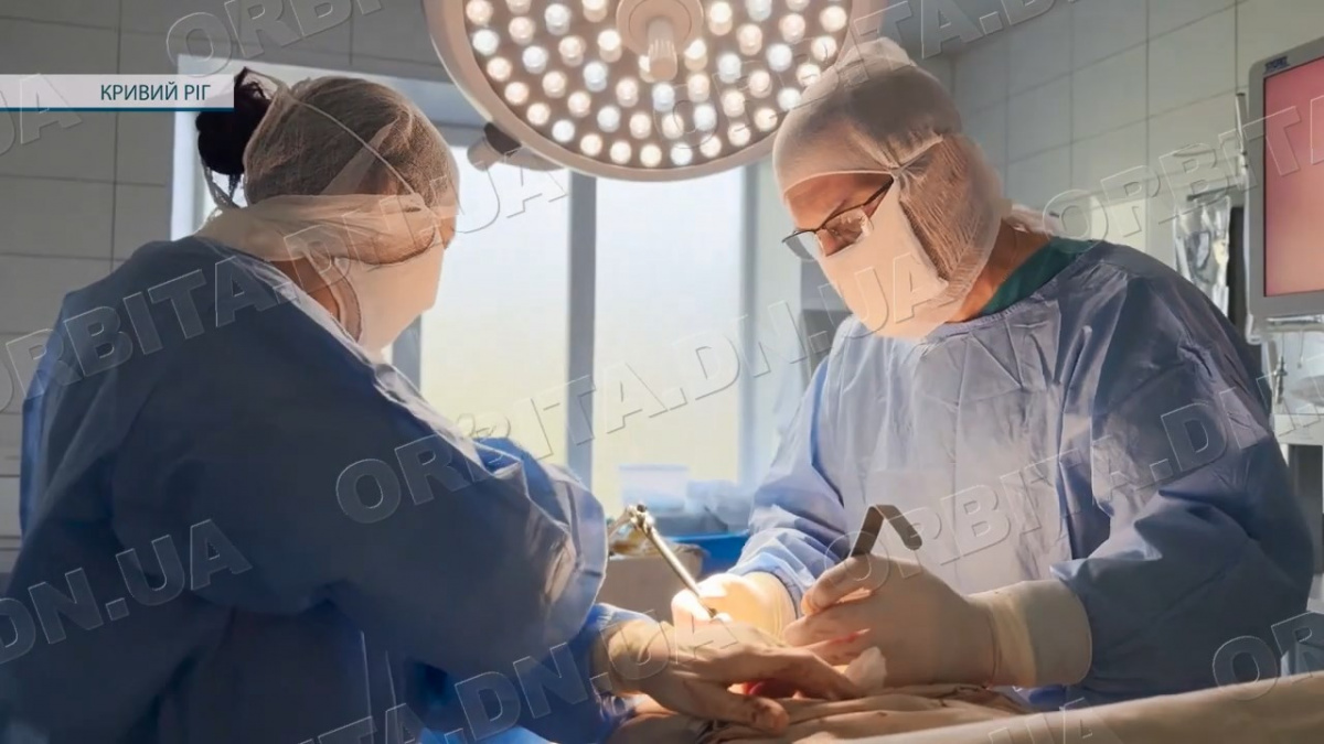 Релоковані, але незламні: покровські медзаклади розвиваються в різних куточках України