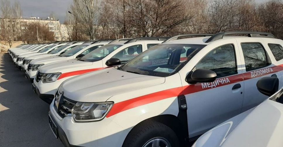 Медпрацівники Покровського району отримали новий автомобіль
