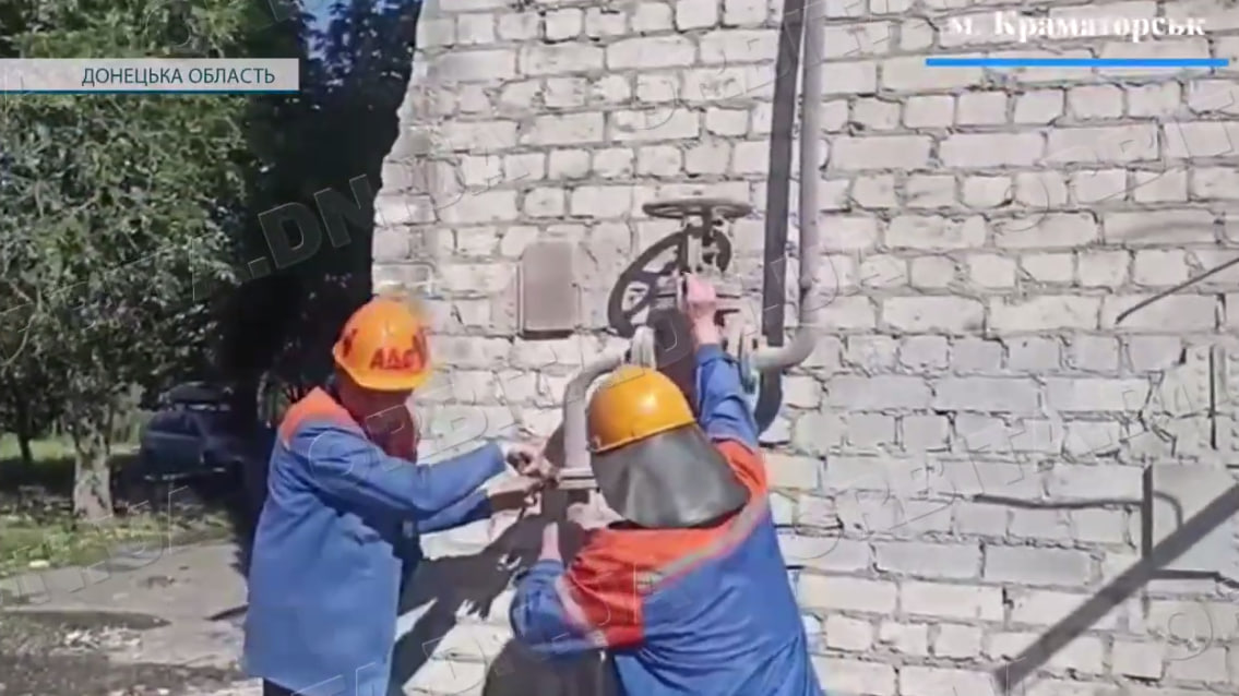 Під обстрілами, але з газом: як працює «Донецькоблгаз» на прифронтовій Донеччині