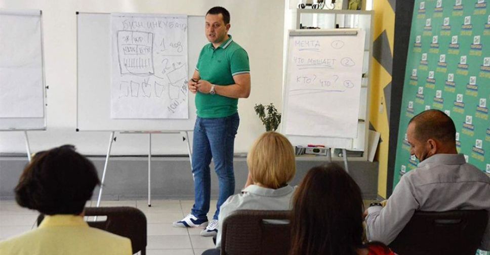 Диалог бизнеса и власти: команда президента в Покровске провела встречу с местными предпринимателями