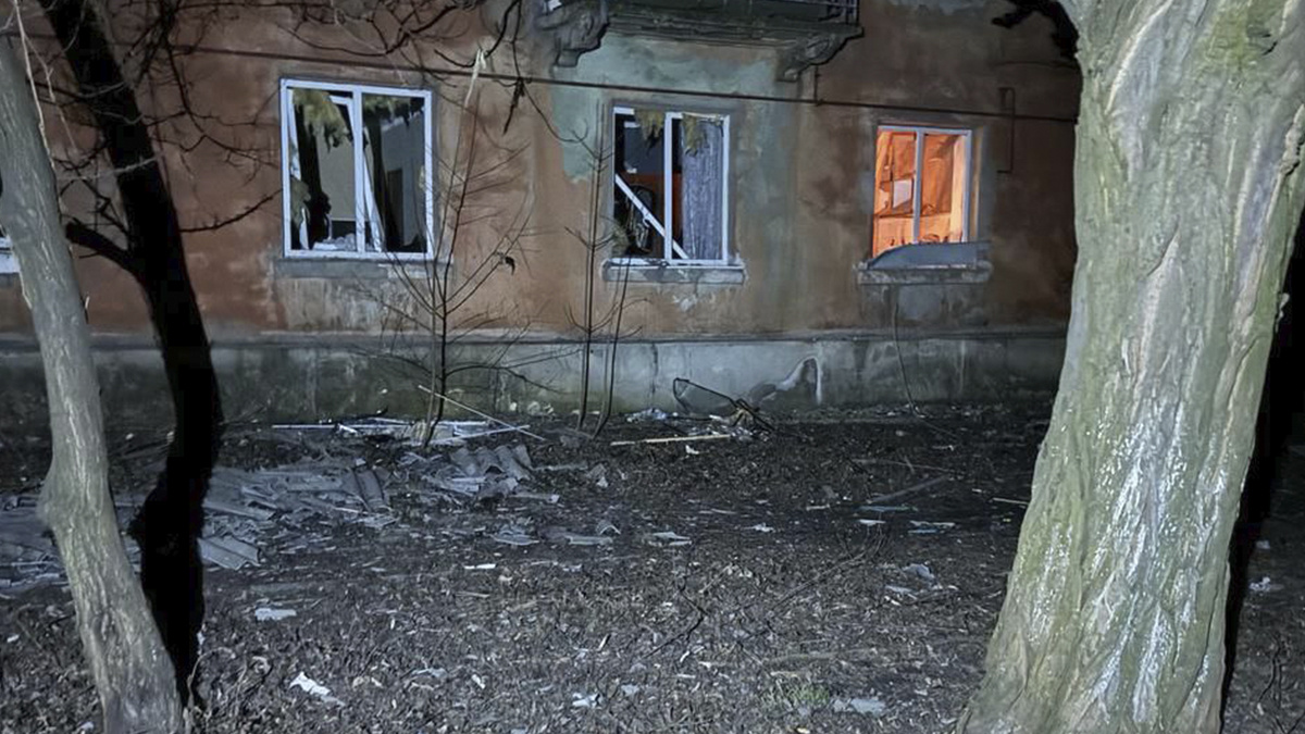 Уночі росіяни обстріляли Мирноград та Селидівську громаду, є поранені (оновлено)