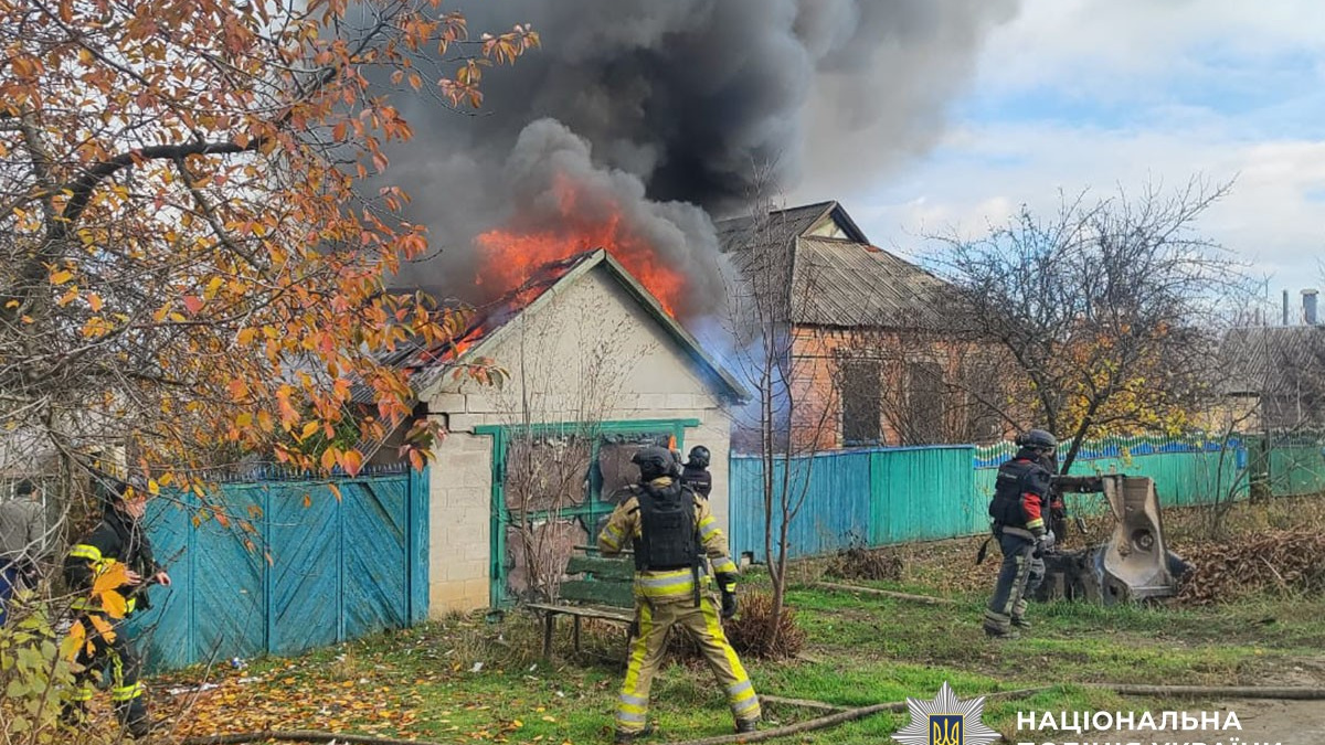 За добу троє людей зазнали поранень внаслідок російських атак на Донеччині