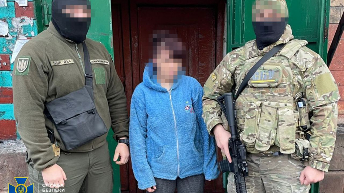 Загрожує довічне: хазяйку наркопритону з Новогродівки судитимуть за державну зраду