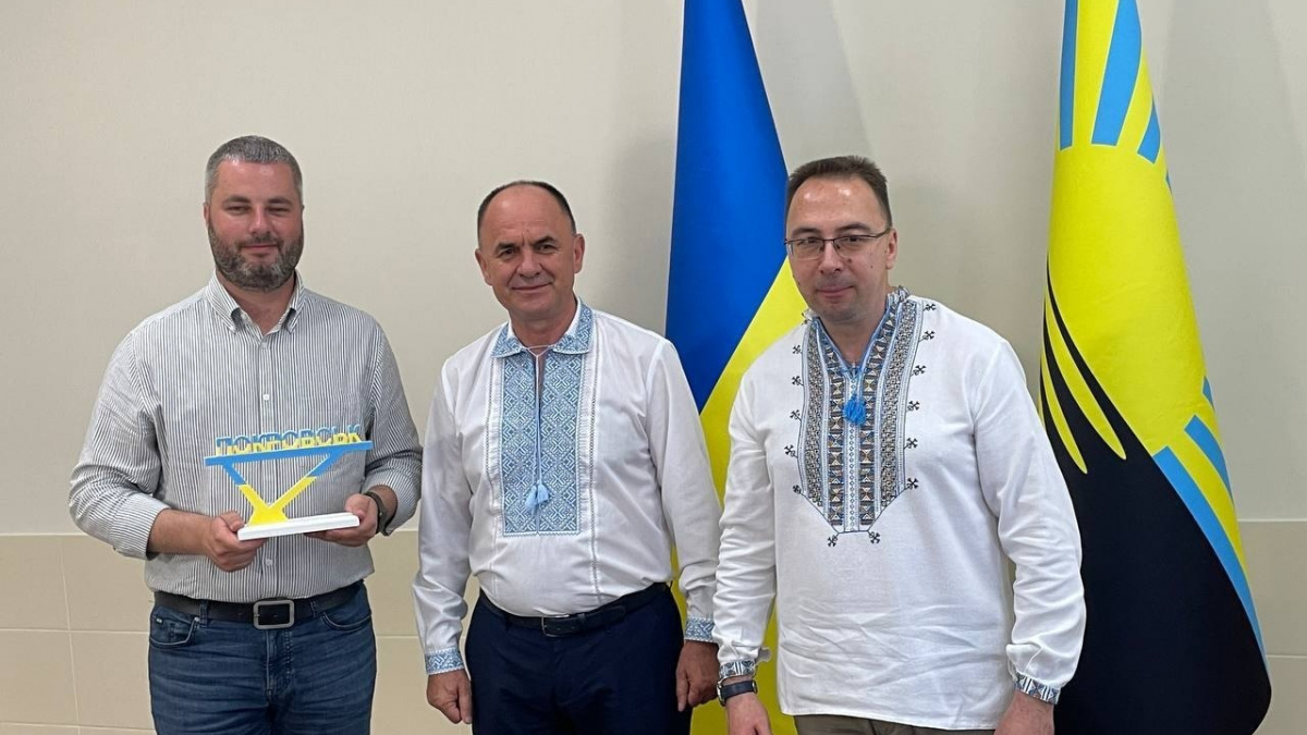 Покровська громада підписала меморандуми про співпрацю з Хустом та Жовквою