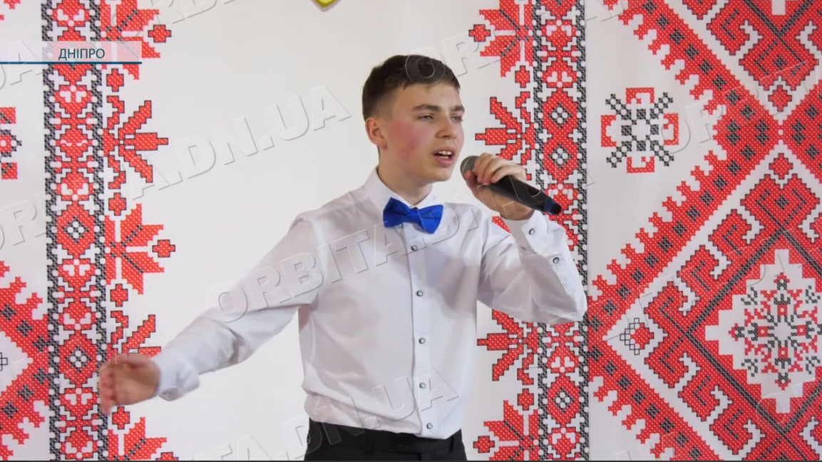 «Коли припиняться бої». Відбувся сольний концерт покровчанина Павла Гончара