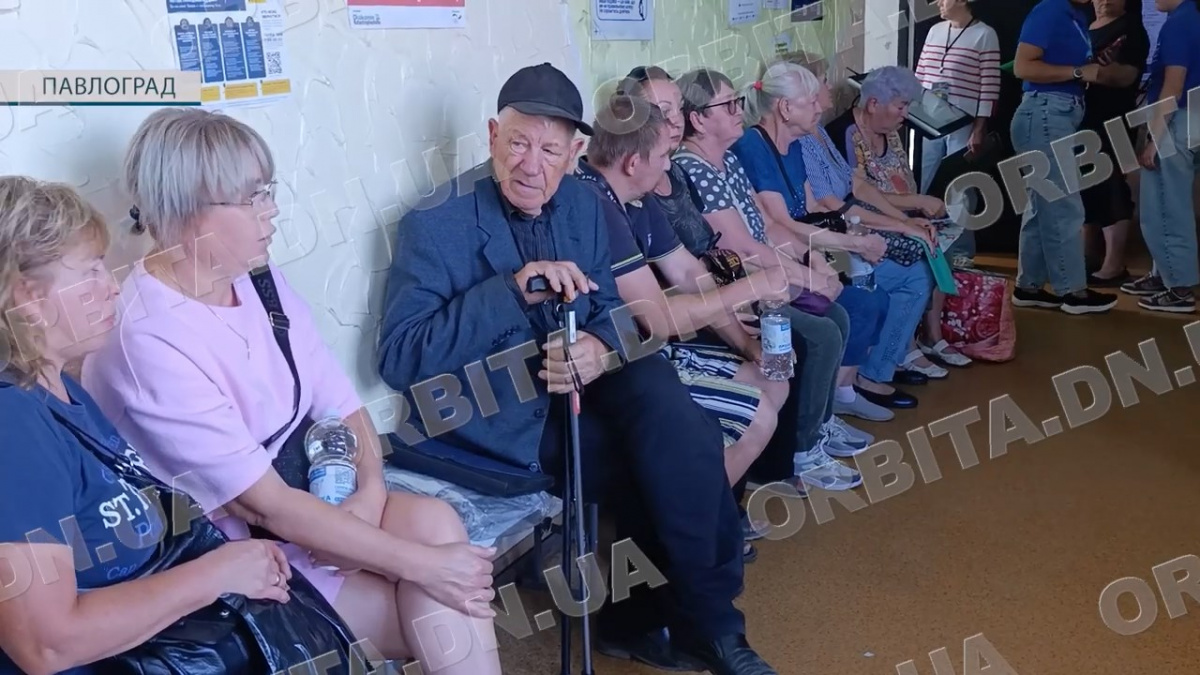 Евакуація не припиняється: Павлоградський транзитний центр прийняв 3400 людей у серпні