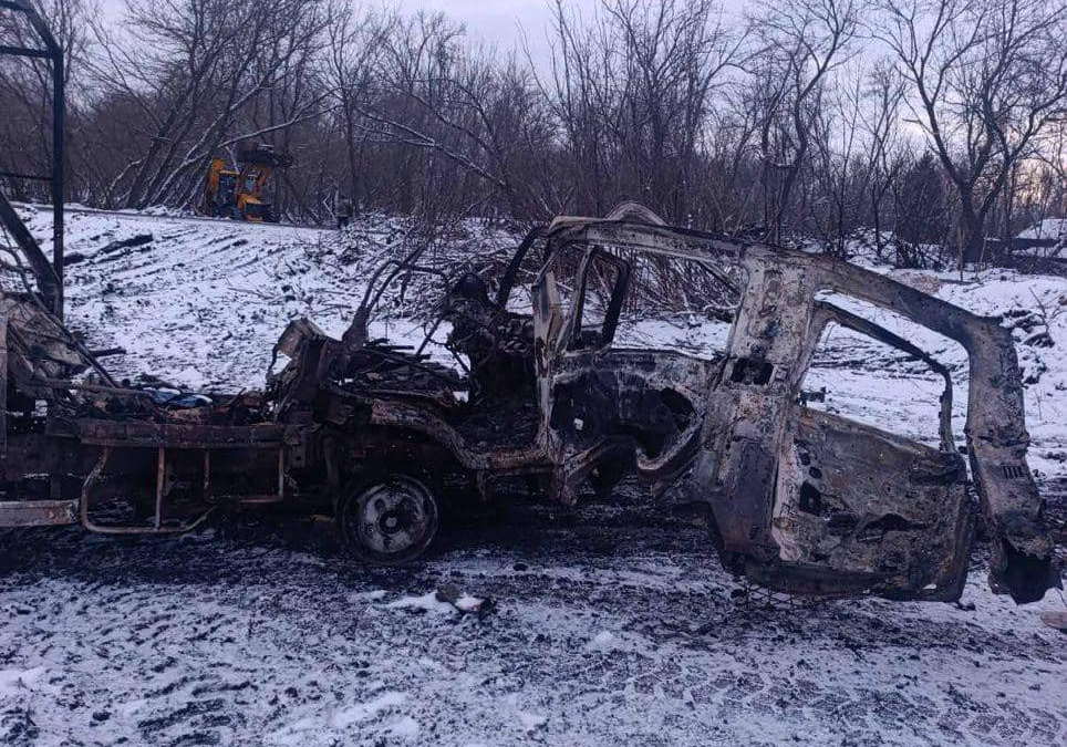 На будівництві фортифікацій на Покровському напрямку загинули двоє працівників, одного важко поранено