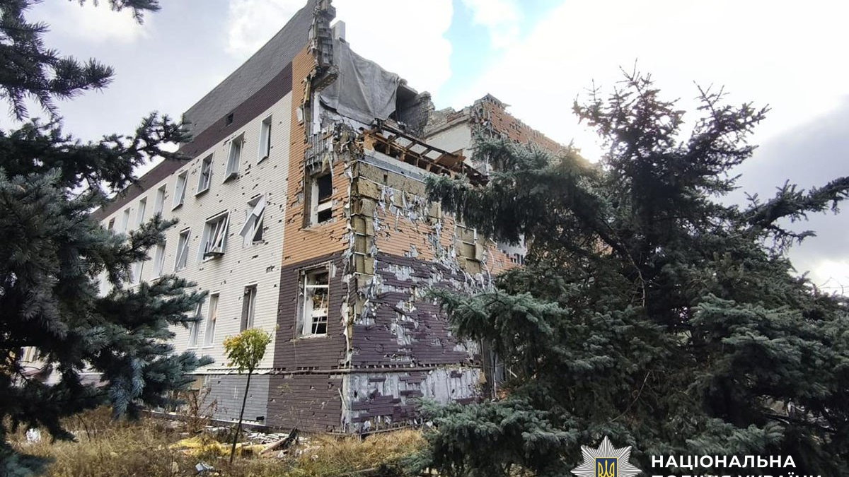 Двоє людей поранені за добу внаслідок російських атак на Донеччині