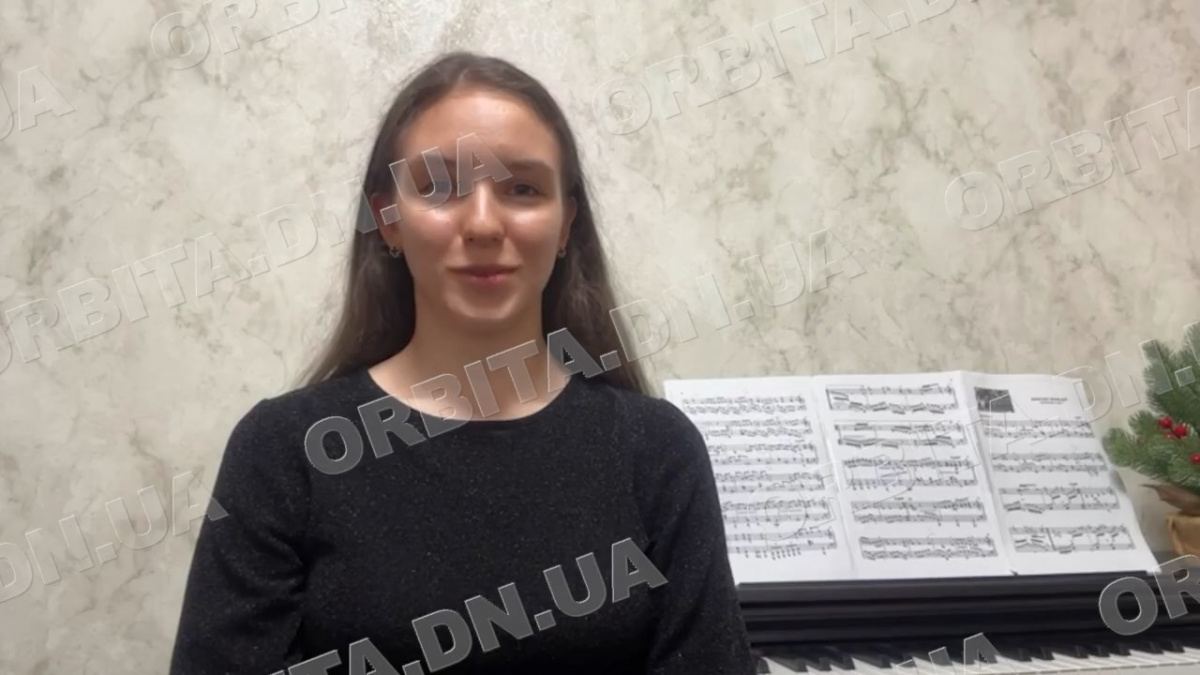 До перемог попри обставини: про успіхи учениць Мирноградскої музичної школи