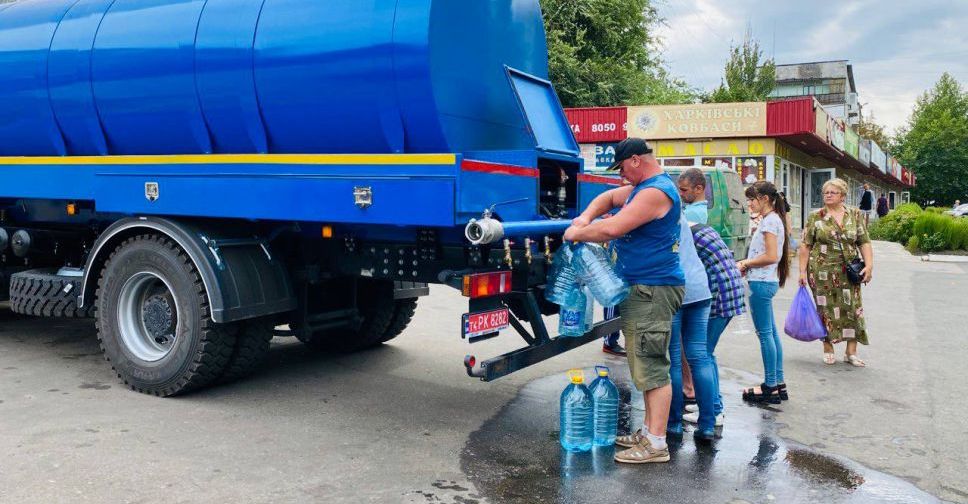 Про підвіз питної води в Покровську та Родинському 16 липня