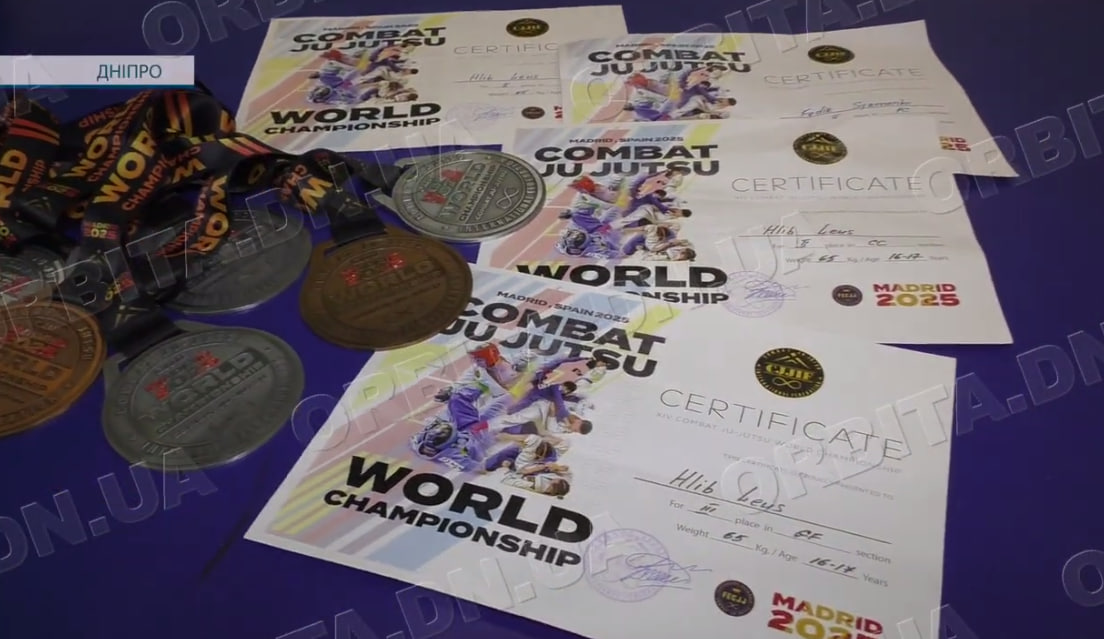 12 медалей: покровські кікбоксери вивели національну збірну в лідери Чемпіонату світу