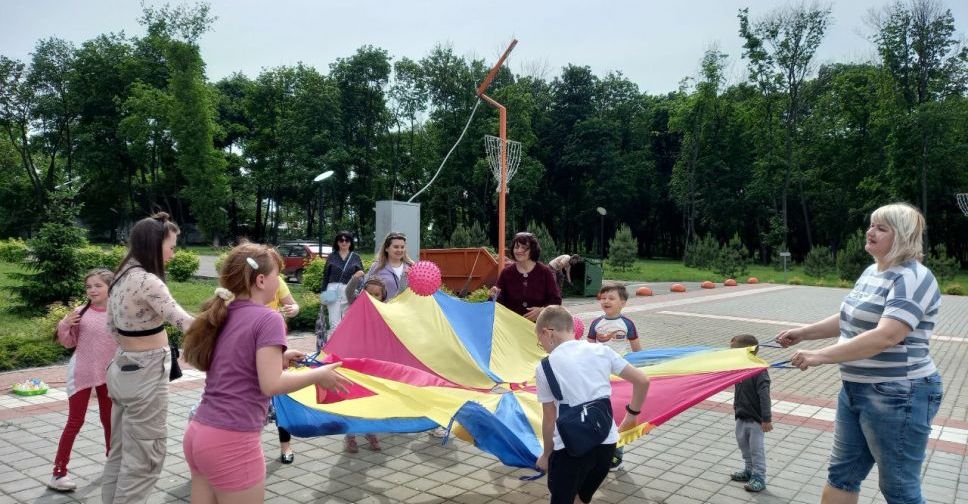 Не так масово, як раніше, але більш змістовно. У Покровську відзначили День захисту дітей