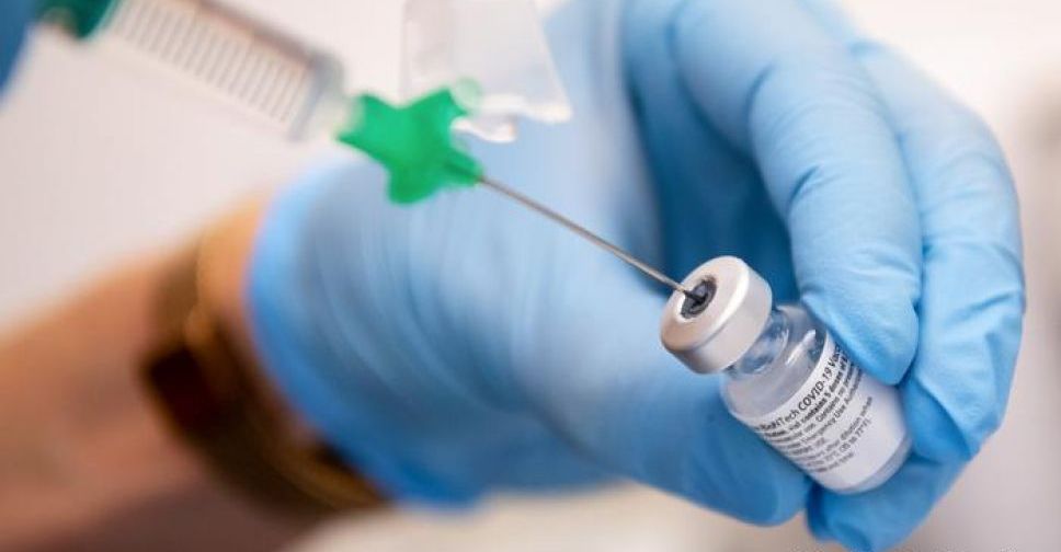 COVID-вакцинация теперь обязательна для медиков, коммунальщиков и местных чиновников