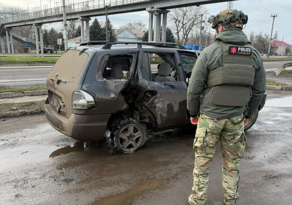 За добу росіяни обстріляли 2 населених пункти Донеччини, поранили людину