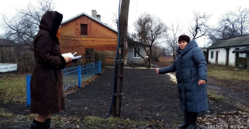 Депутат от партии «Порядок» принспектировала состояние электроопор на улице Ольшанского