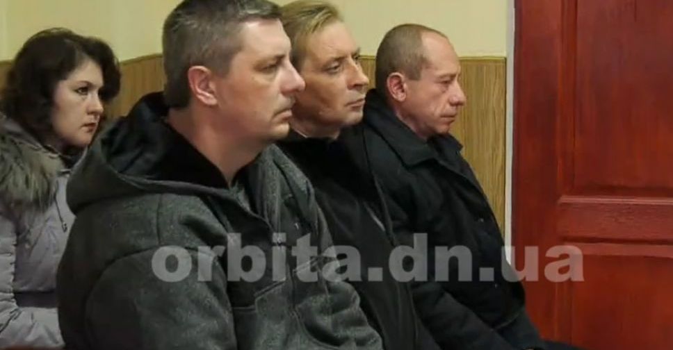 Оглашен приговор должностным лицам Мирноградского ПУВКХ по делу о гибели ребенка в яме с водой