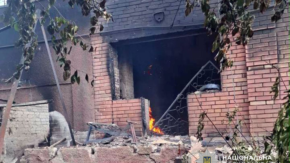 Загиблий і 11 поранених, з них двоє дітей: поліція Донеччини повідомила про наслідки обстрілів 21 вересня