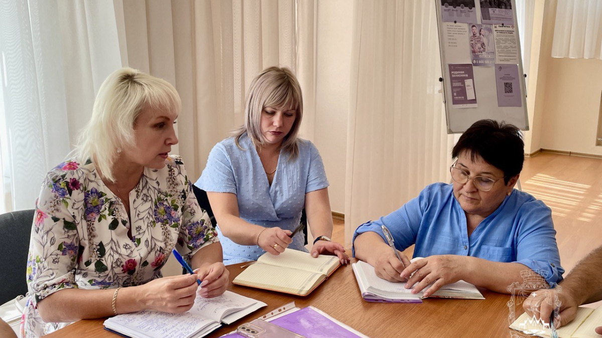 У Покровській громаді обговорили необхідність складання списків сімей з дітьми