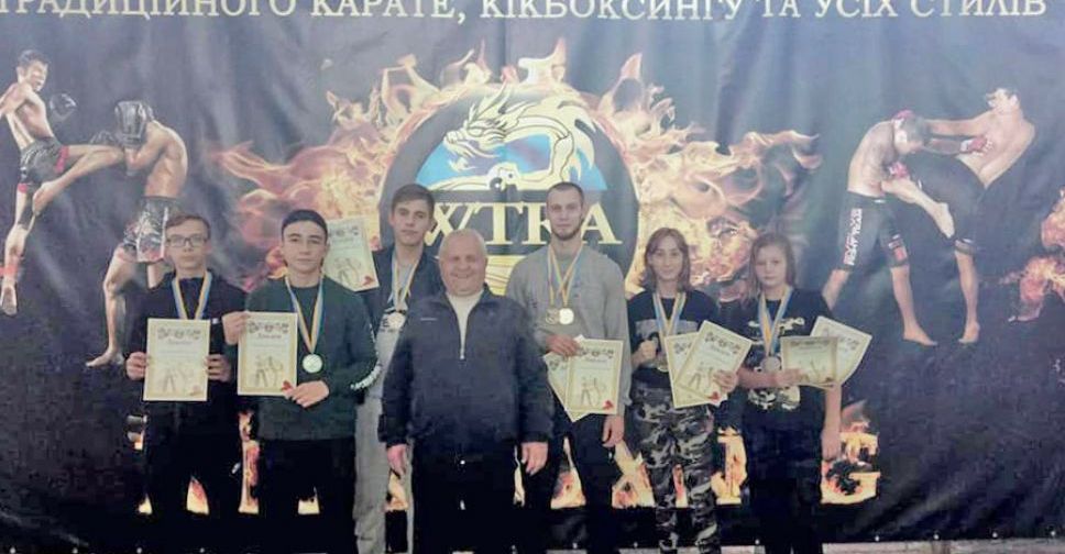 Покровські кікбоксери повернулись з Кубку України зі срібними та золотими медалями