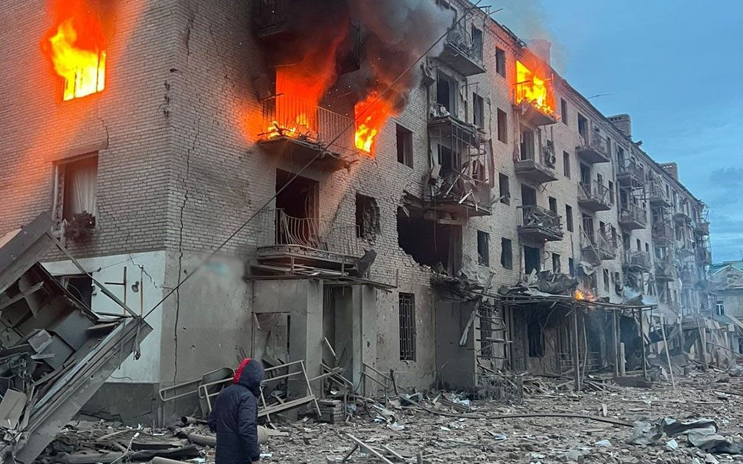 Серед поранених – дитина: внаслідок обстрілів Донеччини 15 квітня постраждали 6 людей