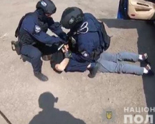 Затримання поліцейського Покровська за хабар у 20 тисяч: поліція повідомила подробиці
