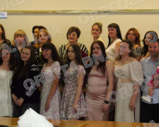 Нове покоління вчителів: дипломи Покровського педколеджу отримали 106 випускників