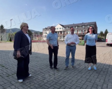 Пліч-о-пліч у важкий час: Хустська та Покровська громади об’єднали зусилля для підтримки ВПО