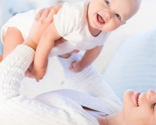 Батьки новонароджених тепер можуть отримати грошову компенсацію за «пакунок малюка» у єМалятко