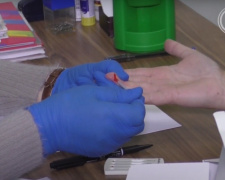 Тестування на ВІЛ у Добропіллі: медики розповіли про кількість хворих та де його зробити