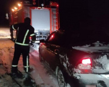 Рятувальники двічі надавали допомогу водіям у Покровському районі