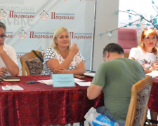 Сервис, ориентированный на результат: в Покровске прошла ярмарка вакансий предприятий-партнеров ПРАО «Донецксталь»