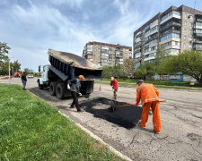 У Покровську розпочався гарантійний ремонт доріг
