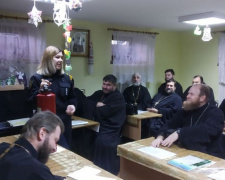 Рятувальники провели профілактичну роботу з Духовенством Покровського Благочиння