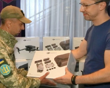 «Очі» для наших військових: «Метінвест» передав ЗСУ чергову партію дронів