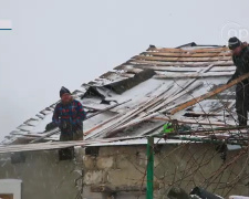 Постраждали дві третини будинків: як живе село Рівне після обстрілу 6 січня