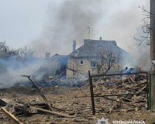Одна людина загинула, четверо поранені через масовані обстріли Донеччини 24 березня