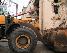 Пошкоджено житло, адмінбудівлі та шахту: у Мирнограді ліквідують наслідки обстрілу