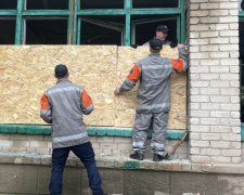 Рятувальники Донеччини продовжують надавати допомогу населенню ліквідувати наслідки ворожих обстрілів