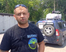 Люди, тварини, майно. Волонтер Іван Суботін евакуює своїх земляків