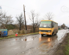 Від негоди постраждали не тільки мережі: у Лисівці відновлюють електрику та аварійну ділянку дороги