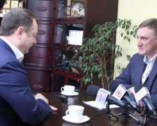 Андрей Аксенов обсудил с мэром Покровска вопросы, поднятые в обращениях горожан