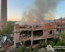 Обстріли 12 населених пунктів, 3 загиблих і 7 поранених: про наслідки російських обстрілів Донеччини за добу повідомили в поліції
