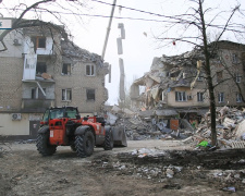 Розбір завалів та допомога постраждалим: журналісти ТК «Орбіта» побували на місці рятувальних робіт у Селидовому