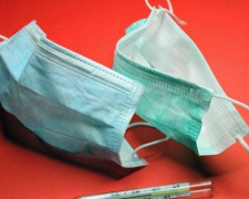 Медичні маски у вільному доступі з’являться в українських аптеках до кінця тижня, - МОЗ