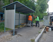 У Покровську встановили нову зупинку громадського транспорту